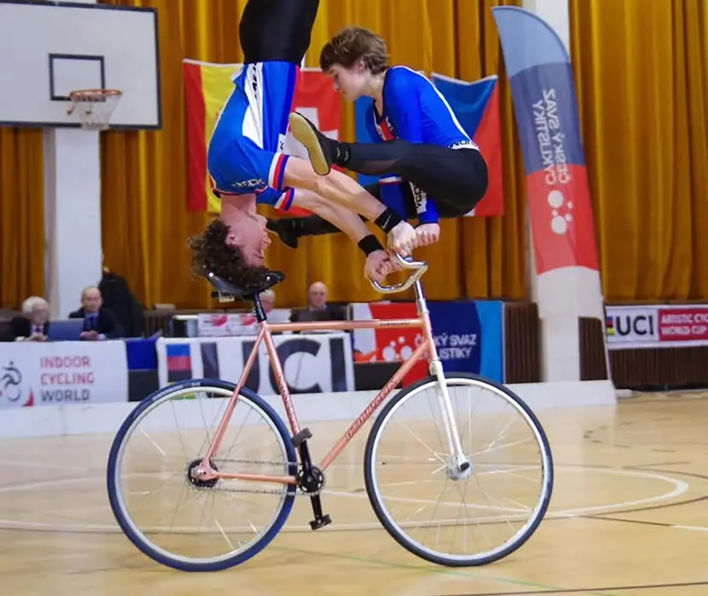 O sálové cyklistice